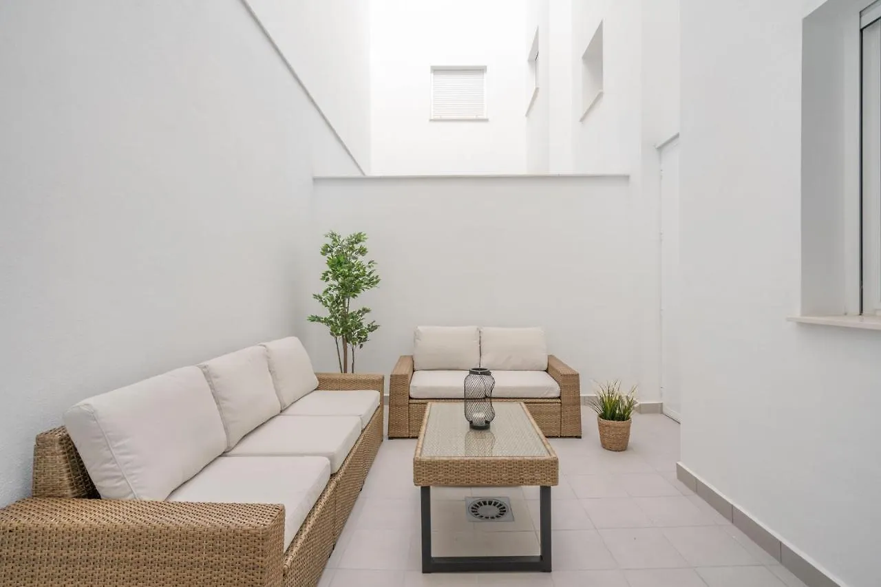 Central Family Accomodation In Fuengirola By Costarentals - Ref 111 Apartment
