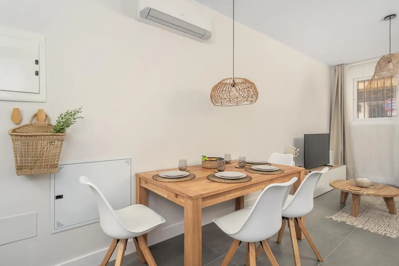 Central Family Accomodation In Fuengirola By Costarentals - Ref 111 0*,
